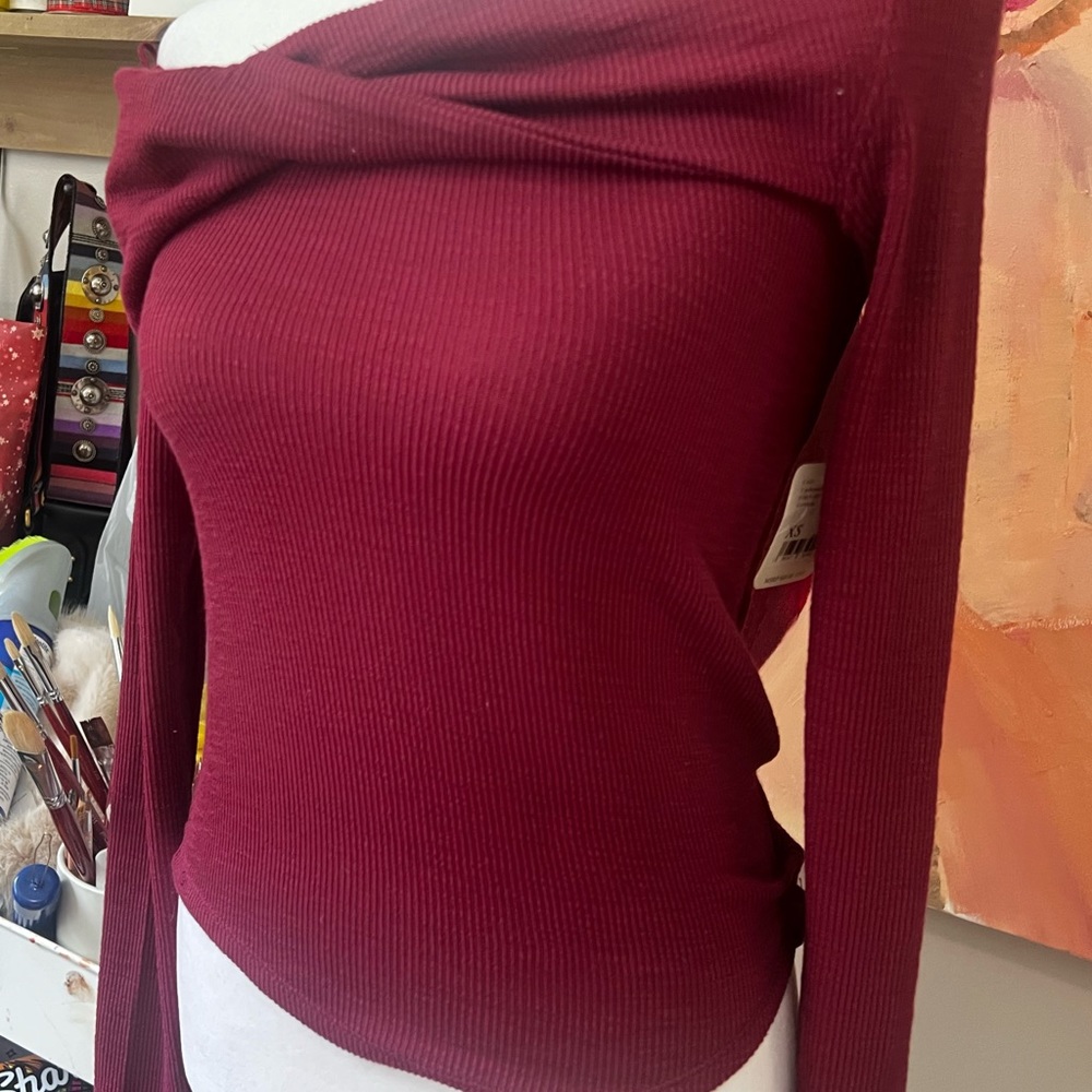 Free People Addie layering top NWT size XS in pomegranate